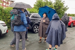 J1-099-eb-Guetarry_chemin-cotier_pluie_Chantal_sourire_095750_2025-06-02