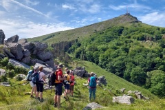 J4-245-eb-La-Rhune_vue_sommet_pause_groupe_S112432_2025-06-06